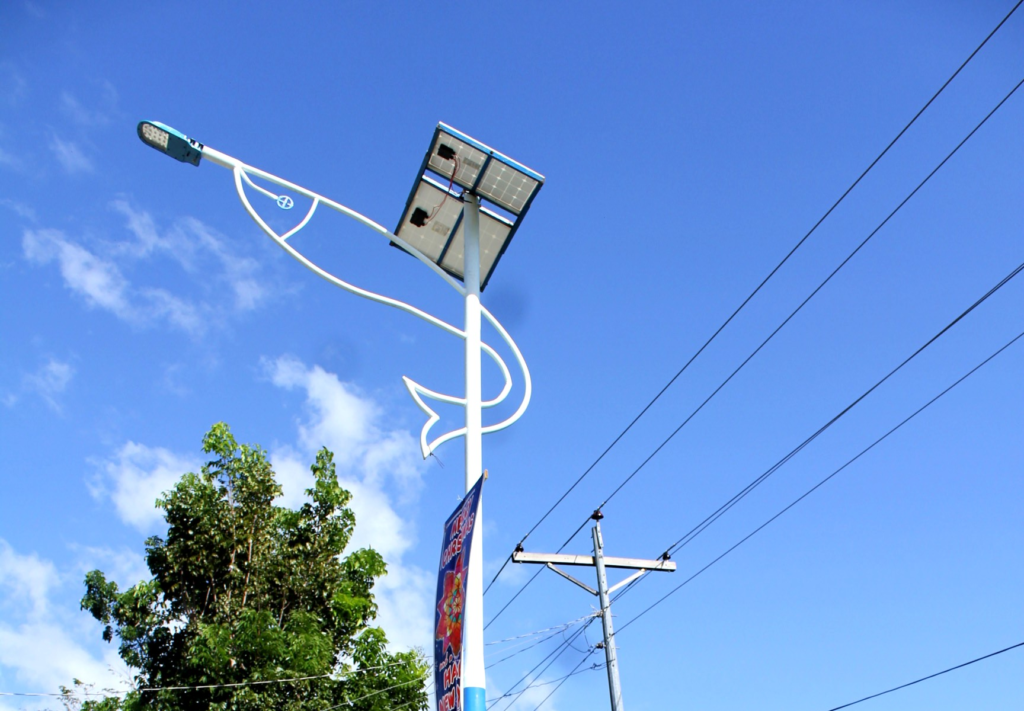 The All In One Solar Street Light That You Should Try Today!