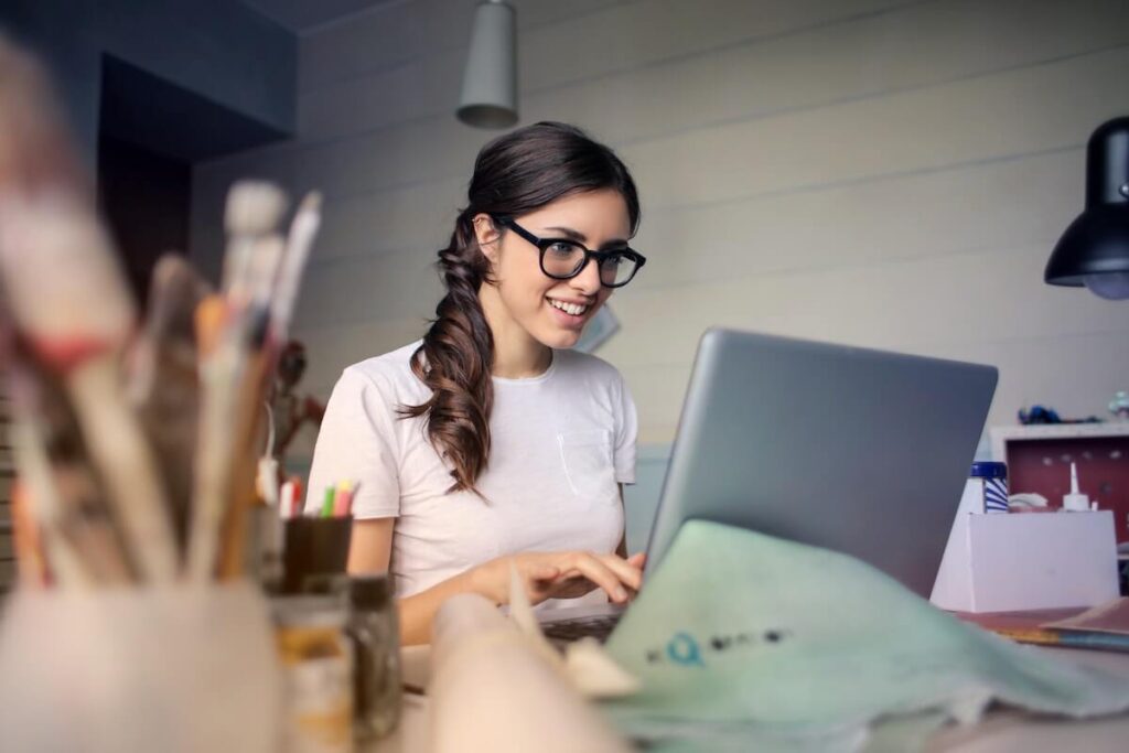Handy Shares How to Finance Your Own Online Business