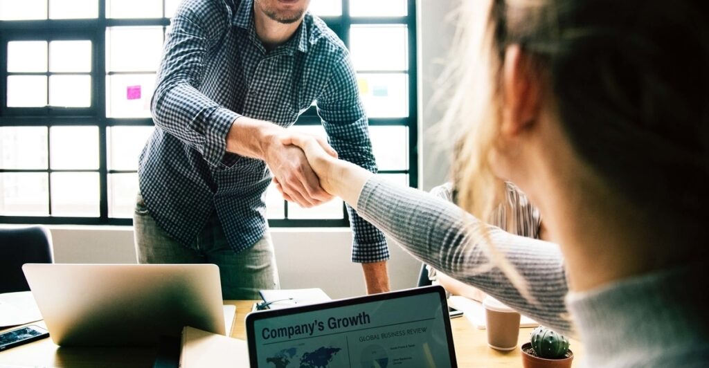 4 Proven Tips for Hiring Great Employees in 2022