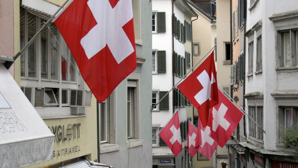 Over $200bn of Russian wealth stashed in Swiss banks, reveals Swiss Bankers Association Over $200bn of Russian wealth stashed in Swiss banks, reveals Swiss Bankers Association
