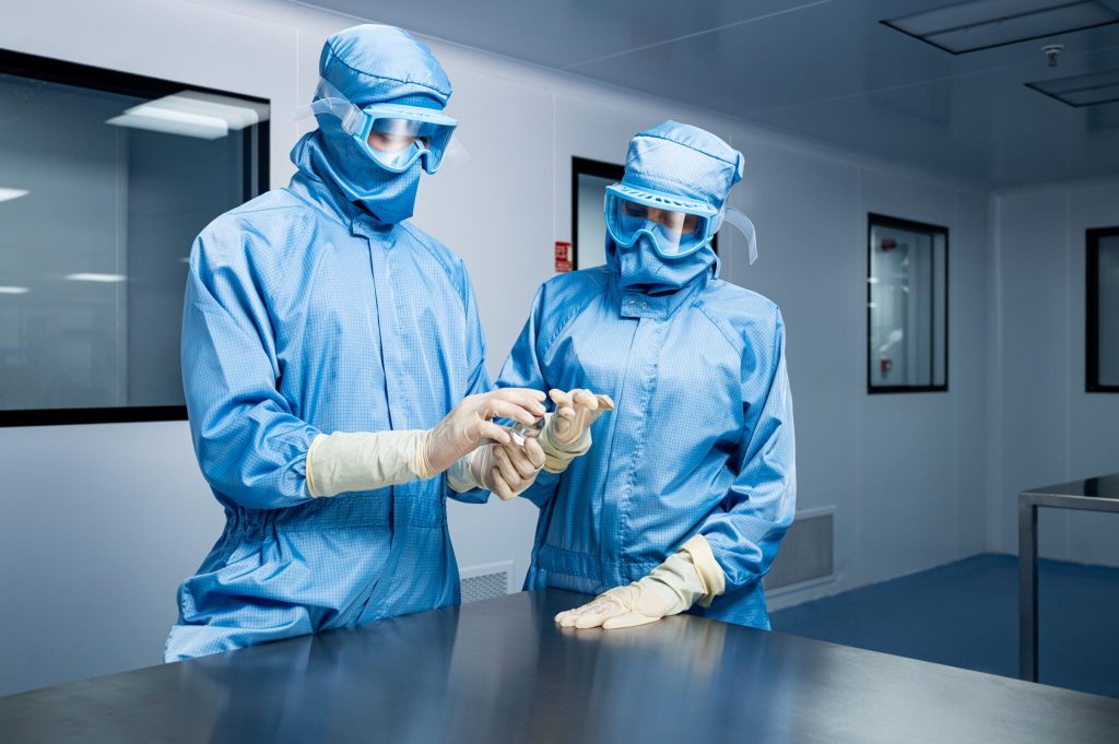 The Invisible Shield: How Proper Cleanroom Apparel Guards Product Integrity and Safety